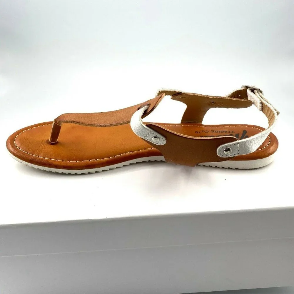 Austin Trading Co. All Made In Material Two Tone T - Picture 6 of 6